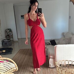 Elegant Red Cut-Out Dress